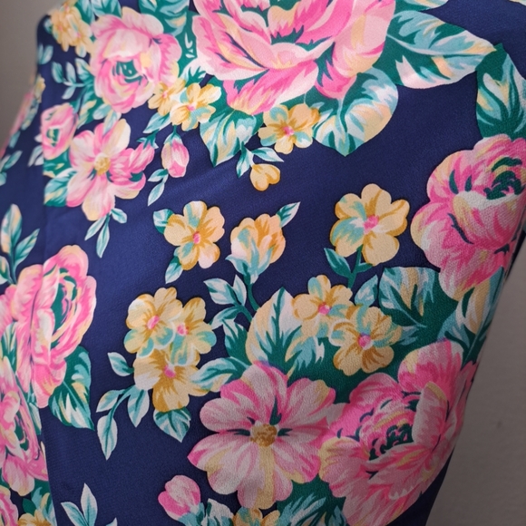 Vintage Pierre Balmain Handkerchief Neckerchief Bandana Floral Square 34"X33" - Picture 8 of 12